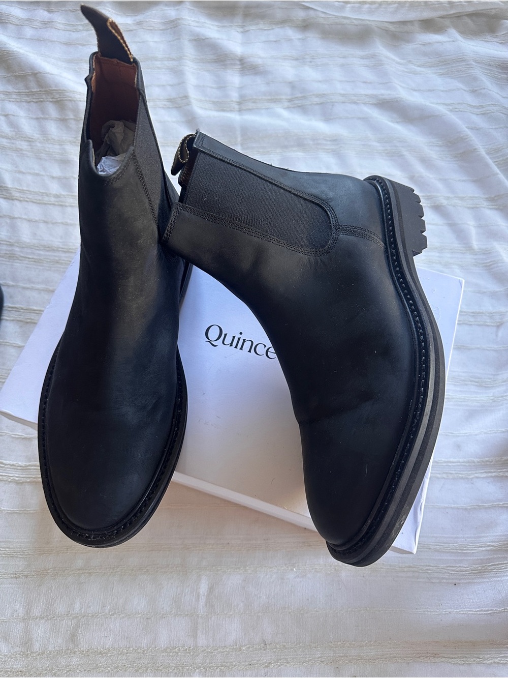 Quince Rugged Italian Leather Lug Sole Chelsea Boots Black - NIB M9 W10.5